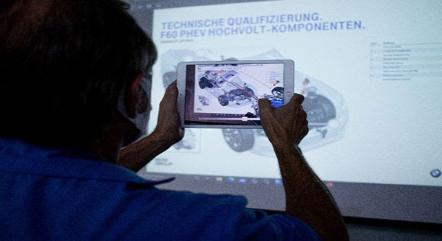 Academia BMW Group Brasil SENAI-SP oferece treinamentos com RA
