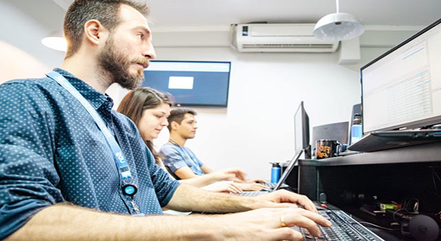 Read more about the article UDS Tecnologia tem mais de 50 vagas abertas