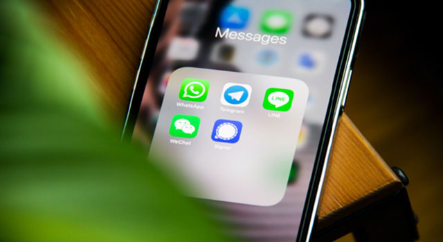 Read more about the article Brasileiro utiliza WhatsApp para se comunicar com as marcas