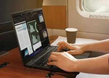  Lenovo apresenta produtos e soluções no MWC 2022