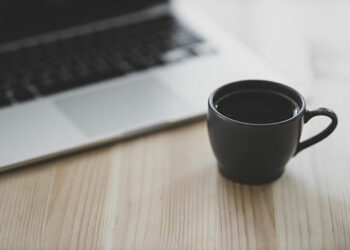 Locaweb busca candidatos de todo país