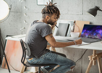 Acer anuncia notebook OLED Swift 3 e conversíveis Spin 5 e Spin 3