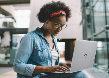 Positivo Tecnologia tem oportunidades de emprego