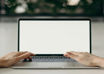 Invillia abre vagas em diversas áreas de tecnologia