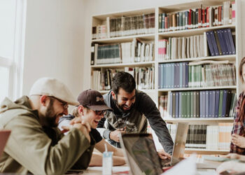 Desktop abre vagas para estágio com modelo 100% remoto