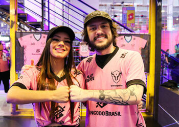 Meninas da W7M Esports têm aumento de 300% para igualar salários