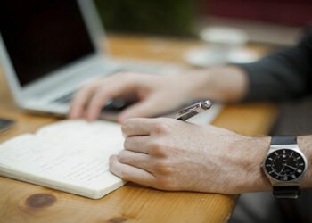 Vagas de emprego em diferentes empresas