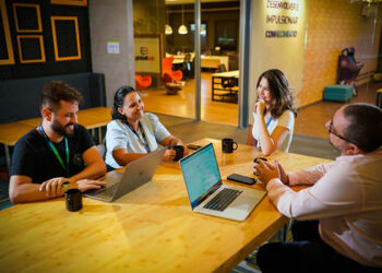 Zallpy anuncia vagas na área de TI