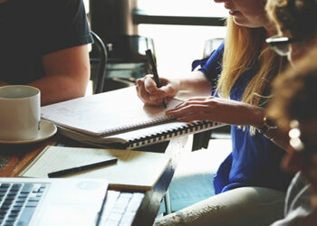 Dicas para crescer na carreira na área de tecnologia