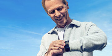 Motorola lança moto watch 70 no mercado brasileiro 