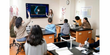 ViewSonic lança telas interativas 4K com toque intuitivo ultrafino