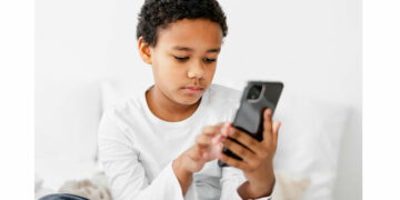 Dicas para a vida digital das crianças ser mais positiva