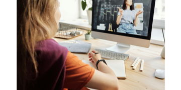 Coursera anuncia novas iniciativas voltadas à IA