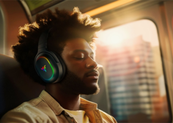 Razer lança Barracuda X Chroma sem fio e iluminação dinâmica