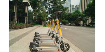 Whoosh inicia operação em São Paulo e patinetes elétricas estão de volta