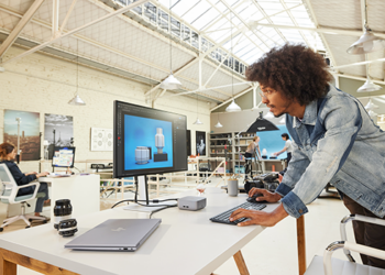 HP apresenta inovações de IA com foco em trabalho e lazer