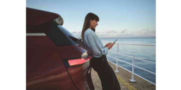 BMW Digital Key está disponível nos motorola edge 50 ultra e razr 50 ultra