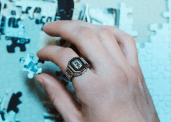 Casio inova com relógio digital em formato de anel no Brasil