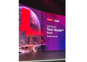 Lenovo TechWorld: IA híbrida e acessível para todos