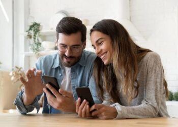 Sofia, IA da Decolar, atinge um milhão de conversas mensais