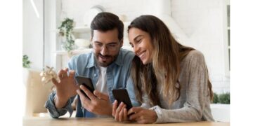 Sofia, IA da Decolar, atinge um milhão de conversas mensais