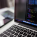 Santander e AWS oferecem bolsas em IA e nuvem para PMEs e Startups