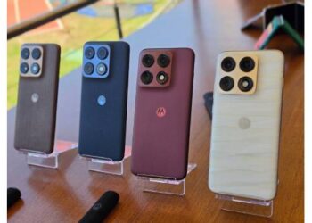 Motorola apresenta edge 70 pro, fones premium e moto g max